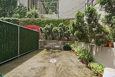 Rented by Nest Seekers International