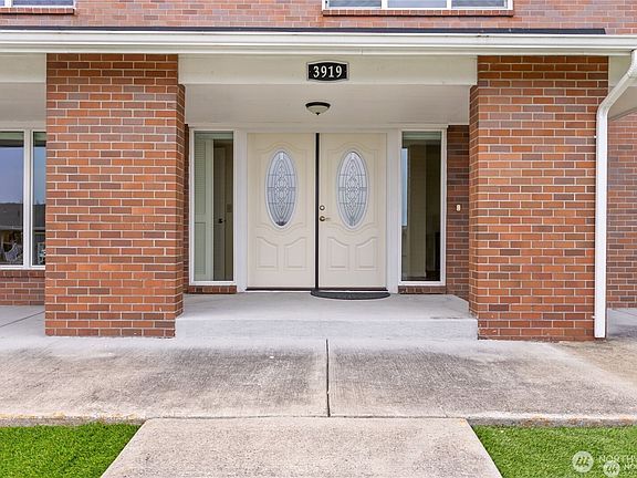 3rd image of 3919 SW 313th Street