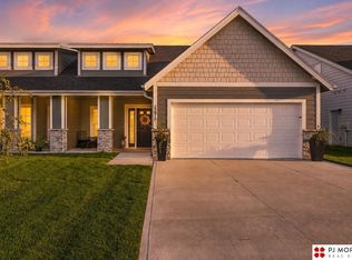 23815 Harvest Heights Cir, Waterloo, NE 68069