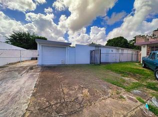 9 8th St, Carolina, PR 00983