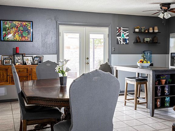 5th image of 9712 Saigon Dr