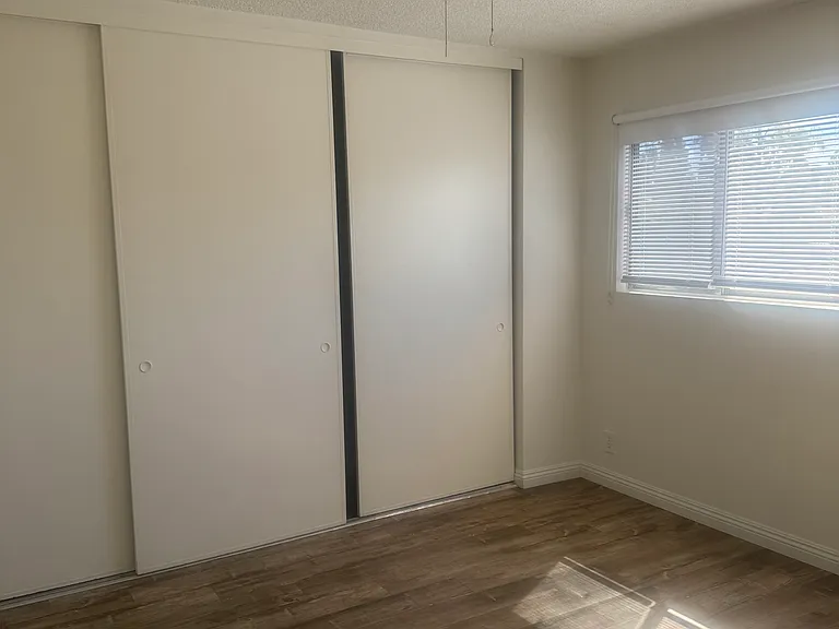 4141 Elenda St #3 — Photo 12