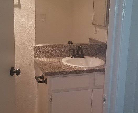 4th image of 10523 Floralita Ave APT 209B
