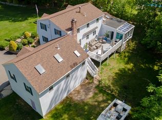 190 Wyndridge Cir, Pelham, NH 03076