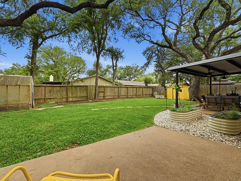 2509 Redleaf Ln #A — Photo 22