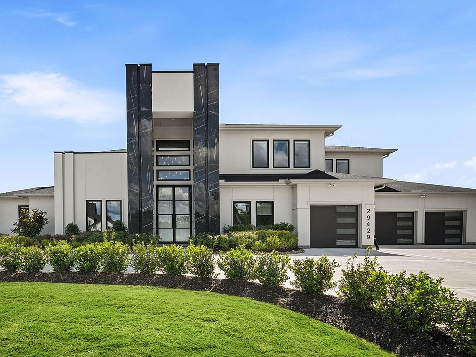 1st image of 29429 Circle S Ranch Trl