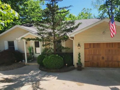 601 E Gray Friar, Marthasville, MO, 63357