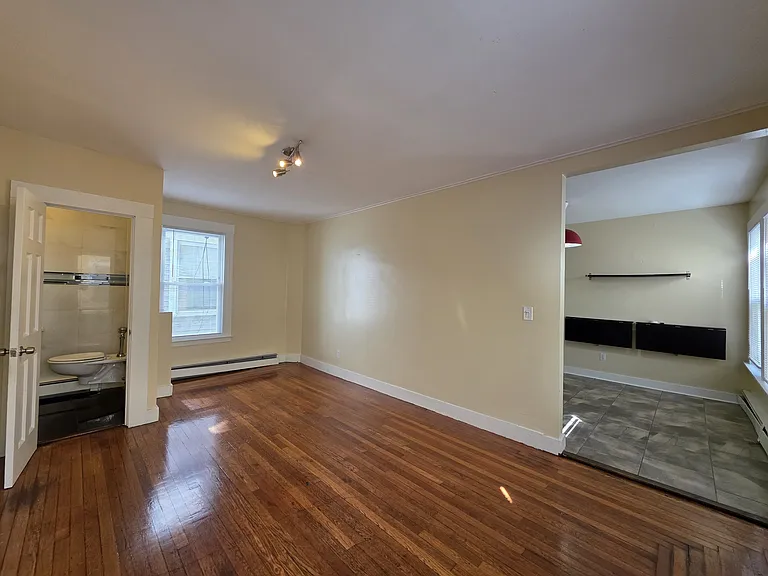 373 Norton St #1 — Photo 4