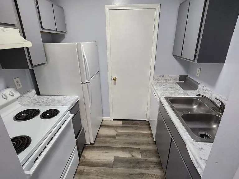 Fountainridge Apartments — Photo 3