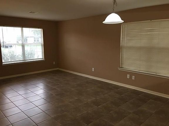 5th image of 2323 Braypark Ln