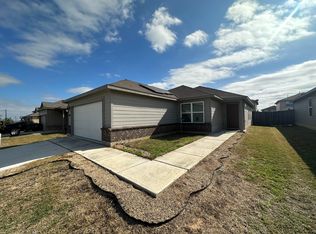 7030 Phoenix Path, Converse, TX 78109