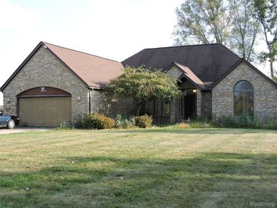 7407 Beecher Rd, Flint, MI, 48532