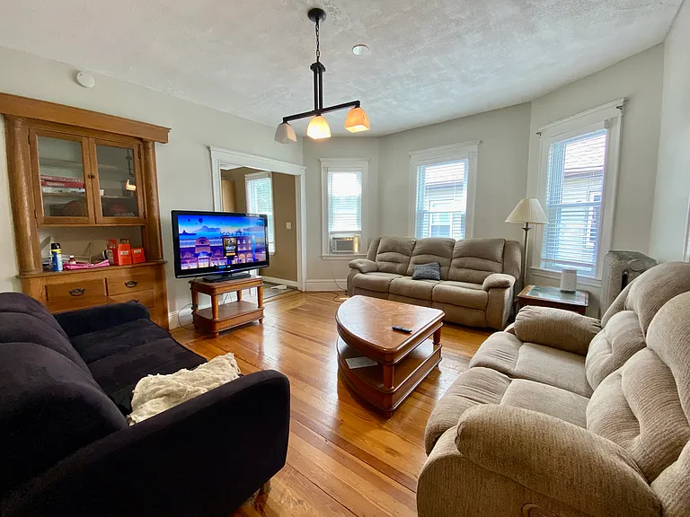 14 Bowdoin St — Photo 17