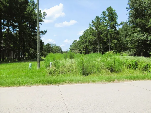 309 County Road 3405, Cleveland, TX 77327
