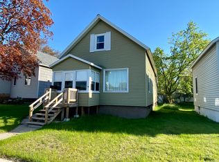 608 Elizabeth Ave, Marinette, WI 54143