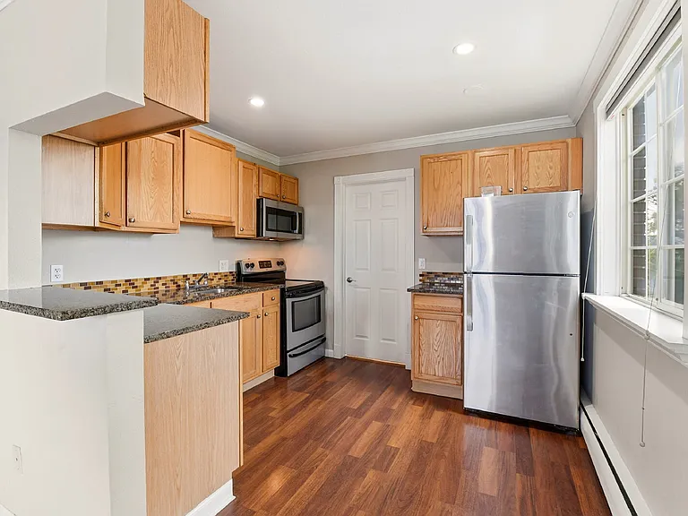1 S Pennsylvania St #302 — Photo 2