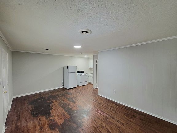 5th image of 1201 Butler St #333