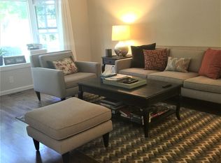 200 Belgatos Rd, Los Gatos, CA 95032