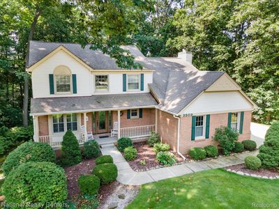 3509 Discus Ct, Lake Orion, MI, 48360