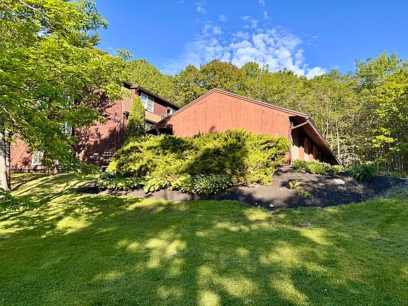 2nd image of 235 Evergreen Drive #235