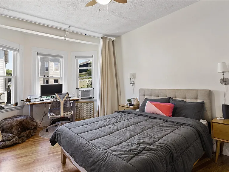 764 Cambridge St #4 — Photo 9