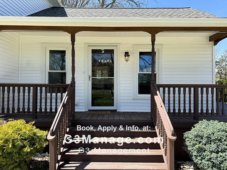 1219 Faussett Rd — Photo 4