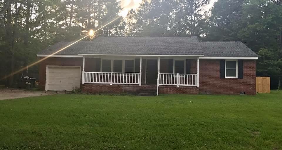1st image of 4900 Charlton Dr
