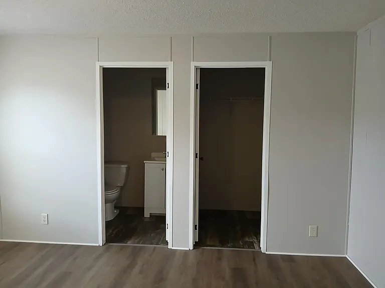 48 Oak St — Photo 10