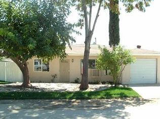 825 Las Lomas Rd, Duarte, CA 91010