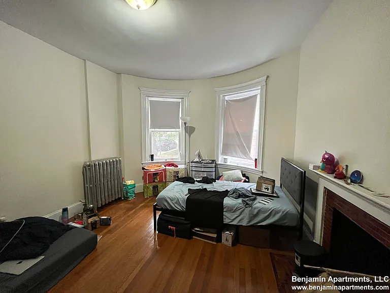 1788 Beacon St #20 — Photo 4