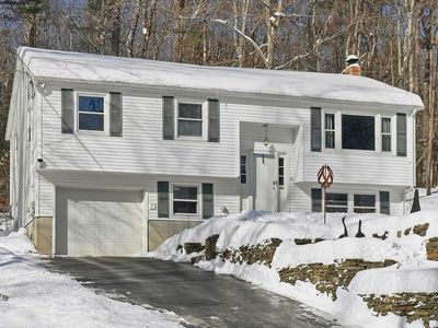 5 Richard Court, Raymond, NH, 03077
