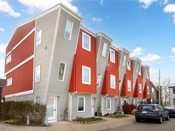 2565 W 9th St, Cleveland, OH 44113