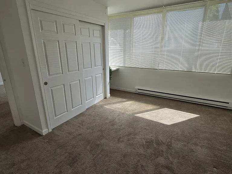 University View Apartments — Photo 28