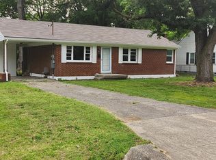 5120 Roederer Dr, Louisville, KY 40219
