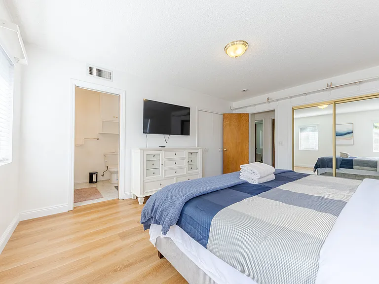 518 E La Sierra Dr — Photo 37