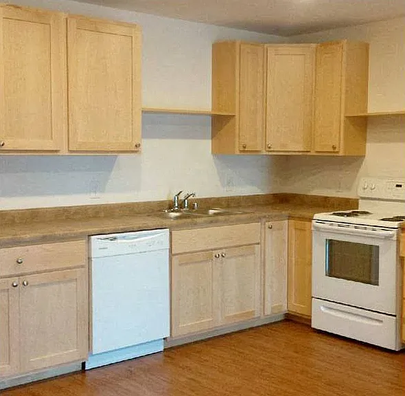 Rock Avenue Apartments — Photo 5
