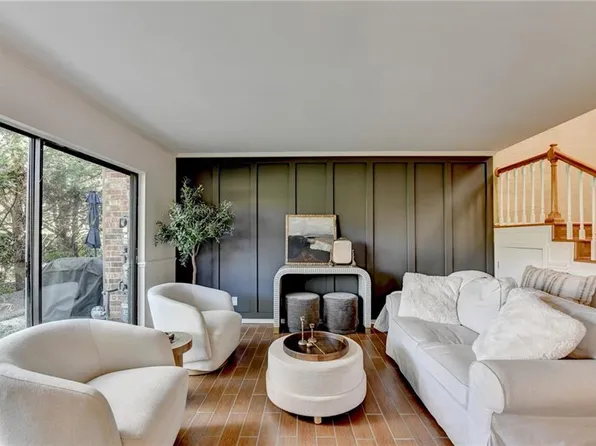 2271 Pernoshal Ct, Atlanta, GA 30338