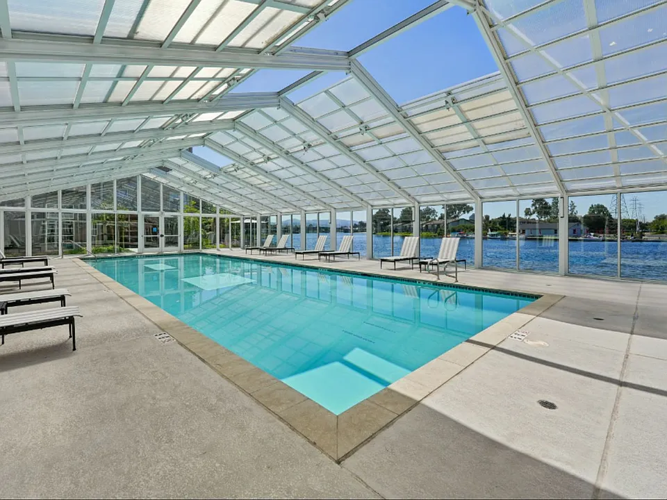 Marlin Cove Apartments