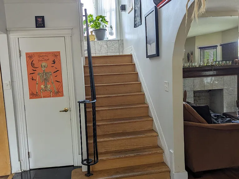 107 Trowbridge St — Photo 7