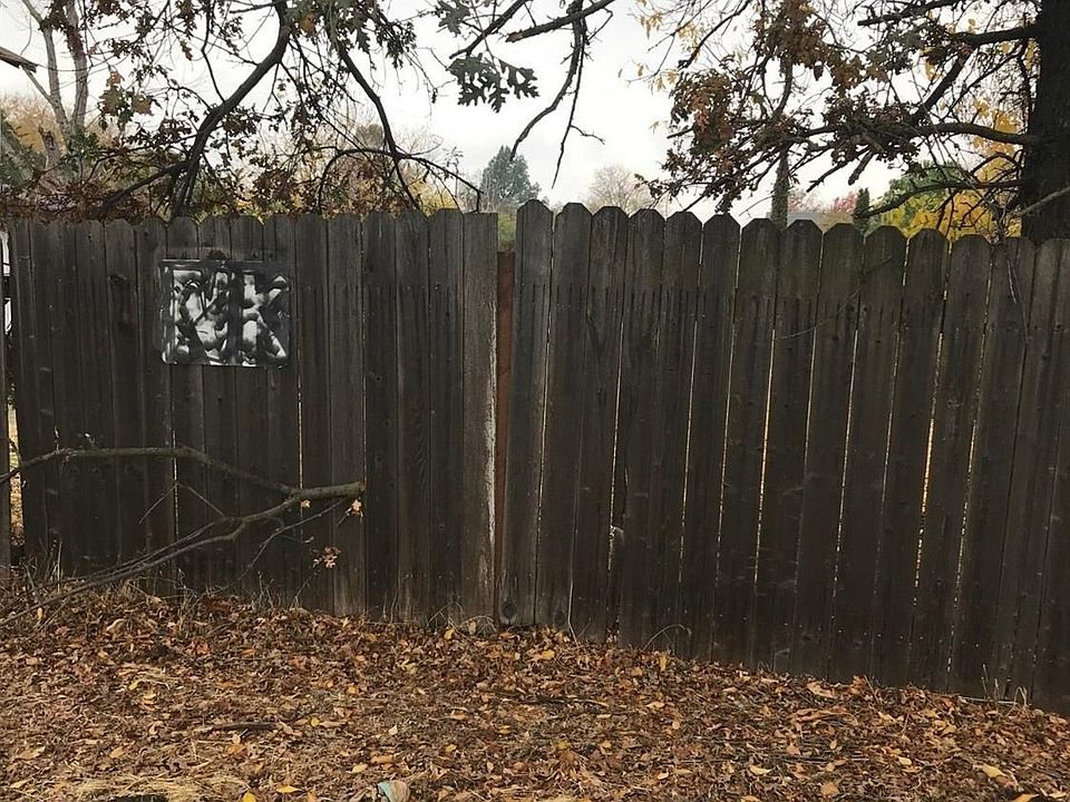 2nd image of 2405 Ethan Way