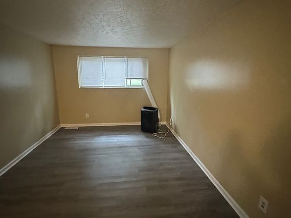 4th image of 1196 Ritchie Rd APT 2