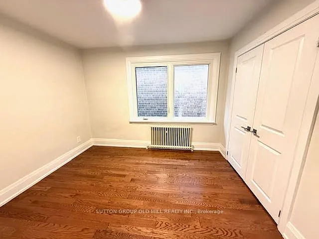 25 Donald Ave — Photo 11