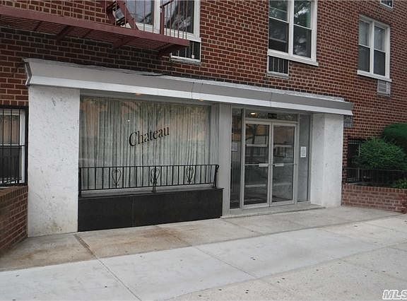 5th image of 39-76 57th St APT 7C