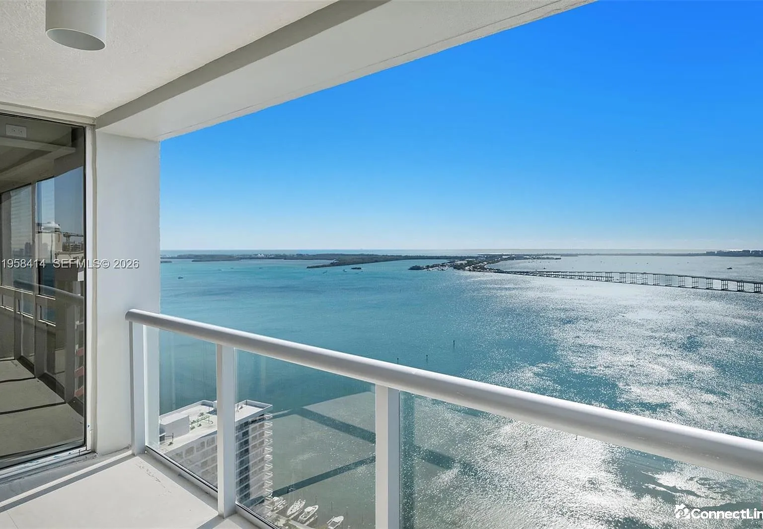 3 bed, 2.0 bath, $8,500 — Photo 1