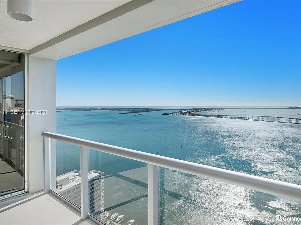 1541 Brickell Ave