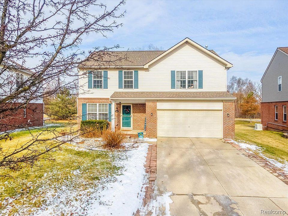 1st image of 42936 N Cumberland Dr