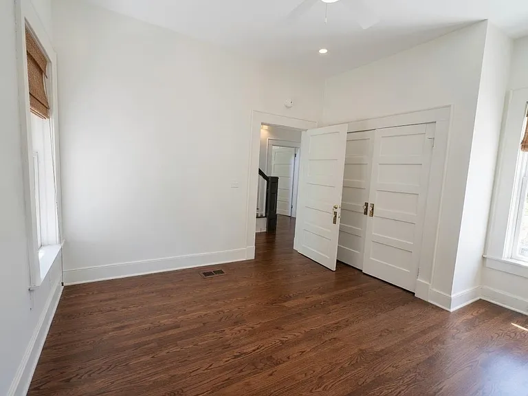 264 N McNeil St — Photo 11
