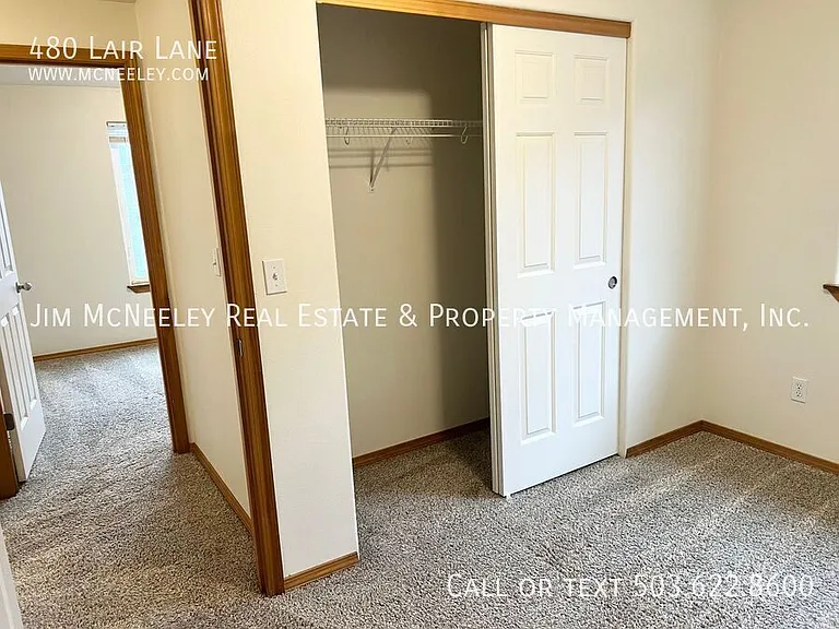480 Lair Ln — Photo 17