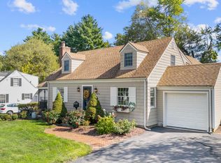 110 Wells Farm Dr, Wethersfield, CT 06109