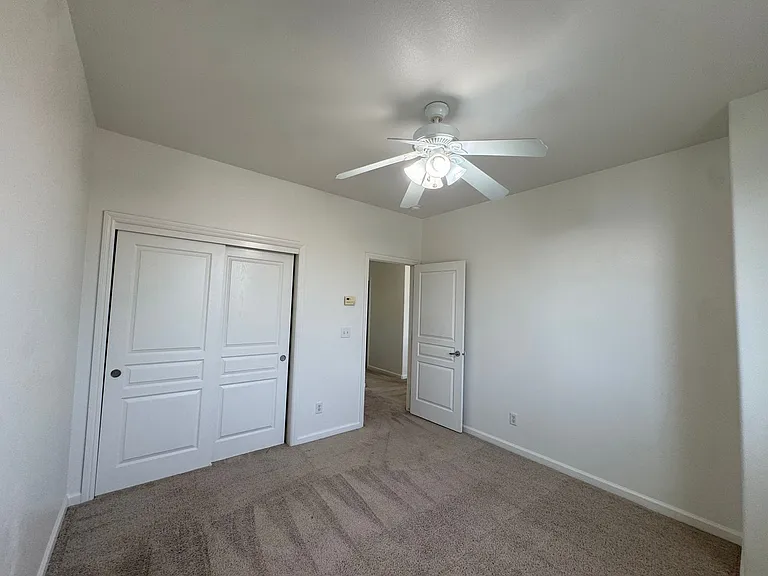 5781 E Kaviland Ave — Photo 27